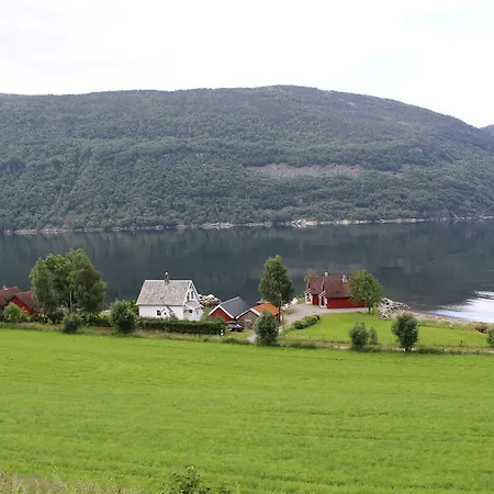 Osterhus Fjord Cabins 575 * Vadla